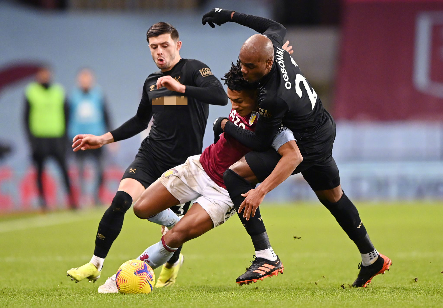 劝阻苏亚雷 劝阻苏亚雷