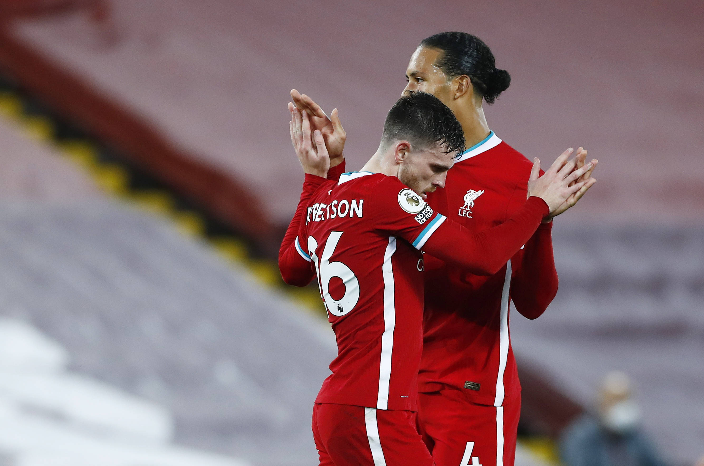 件的球迷和 件的球迷和